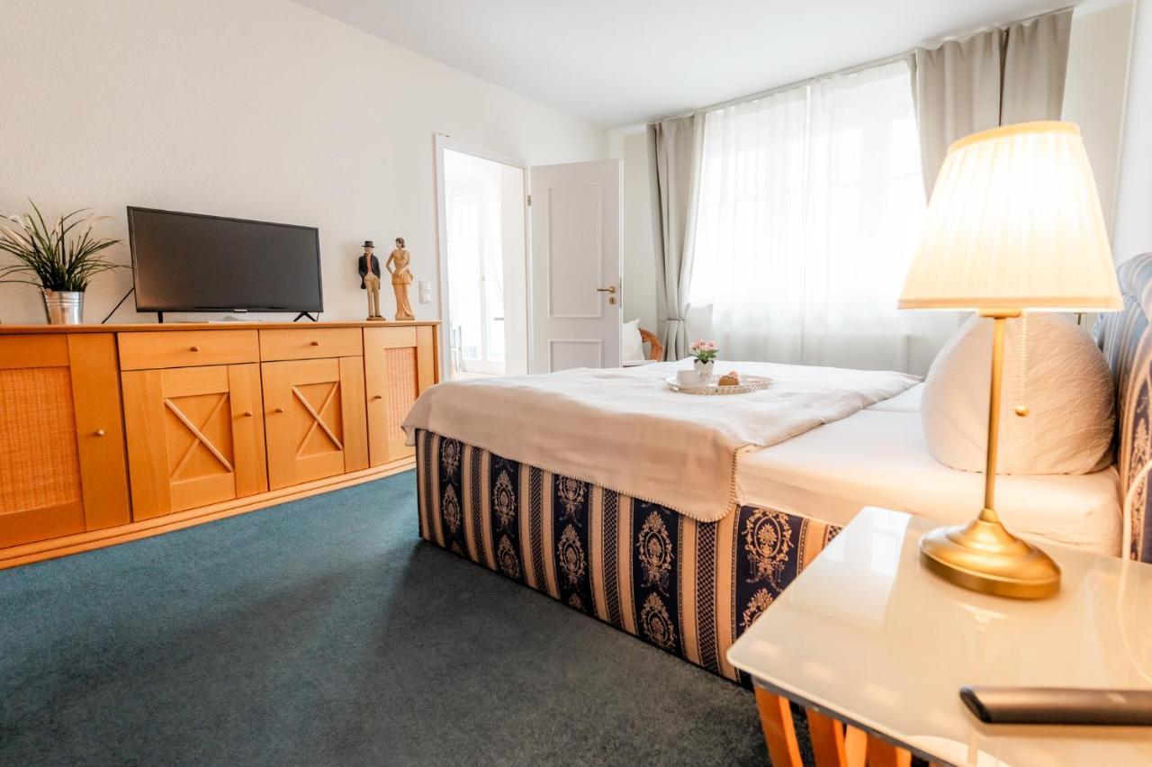 Villa Duene Mit Grosser Sonnenterrasse, Kamin, Wlan Und Tiefgarage Fuer 2-4 Personen คูล็องสบอร์น ภายนอก รูปภาพ